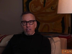 Muscle Homo Three Way & Jizz Flows in Homemade Threesome