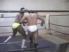 Thug Destroys Muscle guy