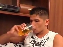 Hot Group Sex with Muscly Men