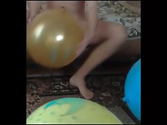 Balloon play popping humping cum