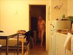 Daddy pisse partout.