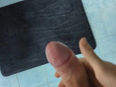 observe my face while I wank and jizm