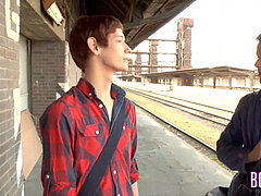 Vom Bahnhof abgeschlept