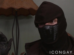 Thief anally screwed & rimmed by hunky stranger