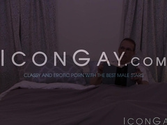 Buffed Jaxton Wheeler sure knows how to make my ass extremely happy