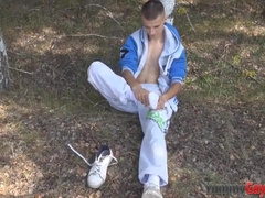Sole fetish grizzly jacking off outdoors