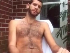 Str8 men jerk off in front yard 6