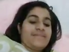 desi girl trying too be naughty on skype