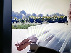 Emilia Clarke Feet Cum Tribute