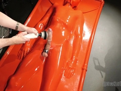 Boundlads - Senstitive Slave In Vacbed 17 Min