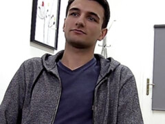 Giggling hottie winds up deepthroating that delicious D