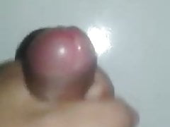Boy Jerking Off (CumShot)