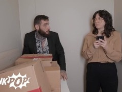 Beefy, twinkpop, hard pounding