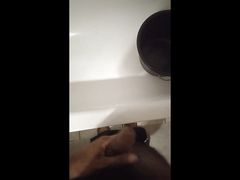 Jim is going to masturbate for 25 days to celebrate his birthday and to please you too! Day 10