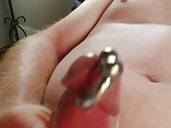 Cumming with big horseshoe