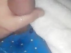 Cumming hard