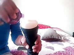 Amateur playing with her masturbator