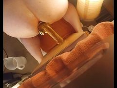 my hungry butt want some dildo...