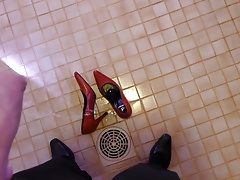 Piss in wifes red stiletto heels