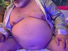 Bear, handsfree cum, older