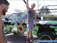 Muscle hunk rimmed before drilled anally