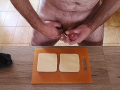 Cicci77 makes sandwiches with a load for his buddies