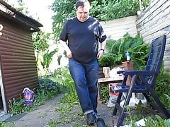 Holger wieder nackt