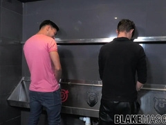 Diminutive Brit youngster Austin Ponce barebacked by Roy West