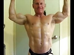 Muscle daddy
