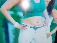 Shruti hasan kama lanja cum lips spit Bazar lanja