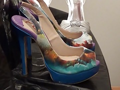 Colored platform