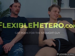 Benjamin Blue fills his ass with his bud Leo Louis massive pole