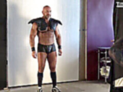 Behind the scene, medvěd, behind the