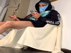 Street papi Bpapi718 gets a hot cum drizzle in the hood