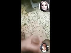 RACY FACE-REAL MOM TRIBUTE 15 TURKISH DAD JERKED OFF ON HER