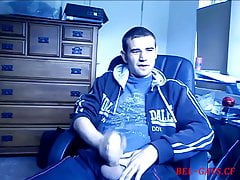 guy in hoodie jerk off