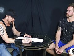 Tattooed muscle jock sucked by blindfolded bottom