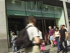 Cross dresser bangs a hot chick