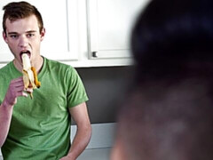 Scott Finn and Zayn Parker enjoying bareback ass fucking