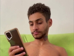 Higor Linz gets roller rubdown