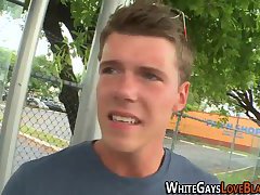 Prep white guy fucks thug