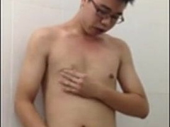 Guy from Vietnam jerkoff 5