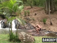 Athletic young bloke slobbers on hard dick before rawriding