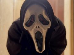 The villain from the horror movie "SCREAM" is back to fuck all the gay guys!