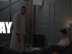 A Bombshell On The Porno Set