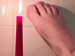 My feet in the bath tube