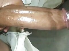 Tissue ly lo na yar Desi talk bhabhi ki chodai