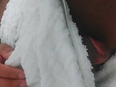SESUALIZING JUST A TOWEL FOR YOU, I THOUGHT IT LOOKED SEXY, I WANT TO KNOW IF YOU LIKE IT, EVERY DAY I PUBLISH A BETTER