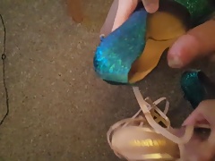 Two loads for two sexy pairs of shoes