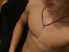 Skinny guy cumshot